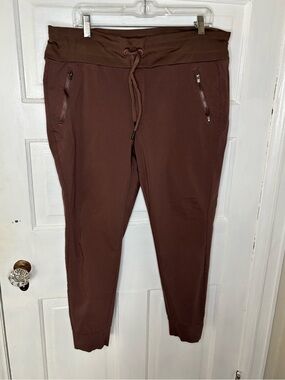 Women’s Swiss Alps Brown Drawstring Jogger Pants